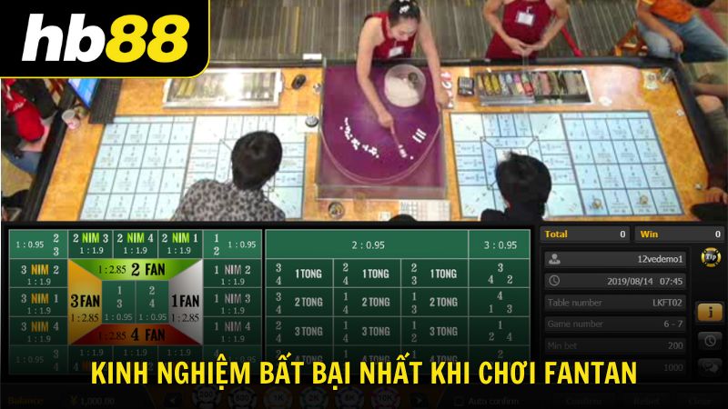 Cách tập trung quan sát khi chơi Fantan là gì?